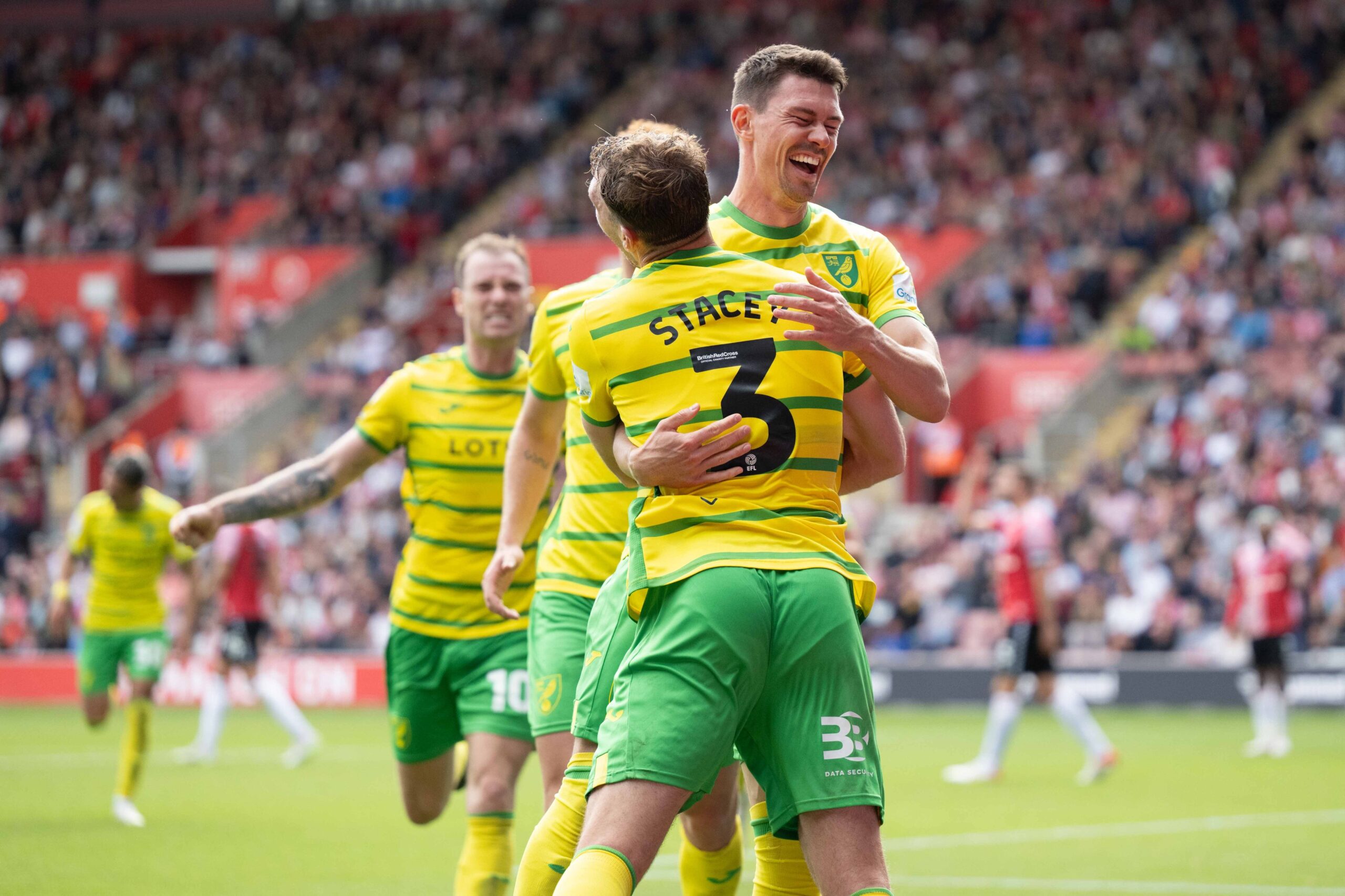 Norwich a scăpat printre degete victoria la Southampton după ce a condus de trei ori